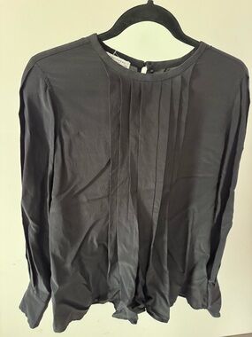 Equipment Black Pleated Front Long-Sleeve Silk Blouse